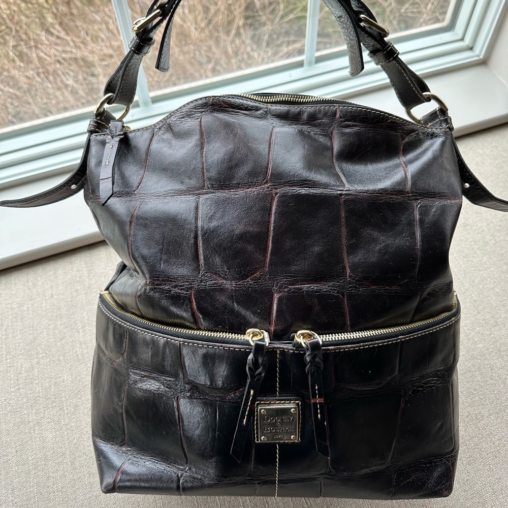 Dooney & Bourke Burgandy Deep Tote